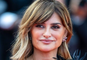 Peinados de madrina para cabello corto que favorecen, rejuvenecen y no lucen demasiado clásicos